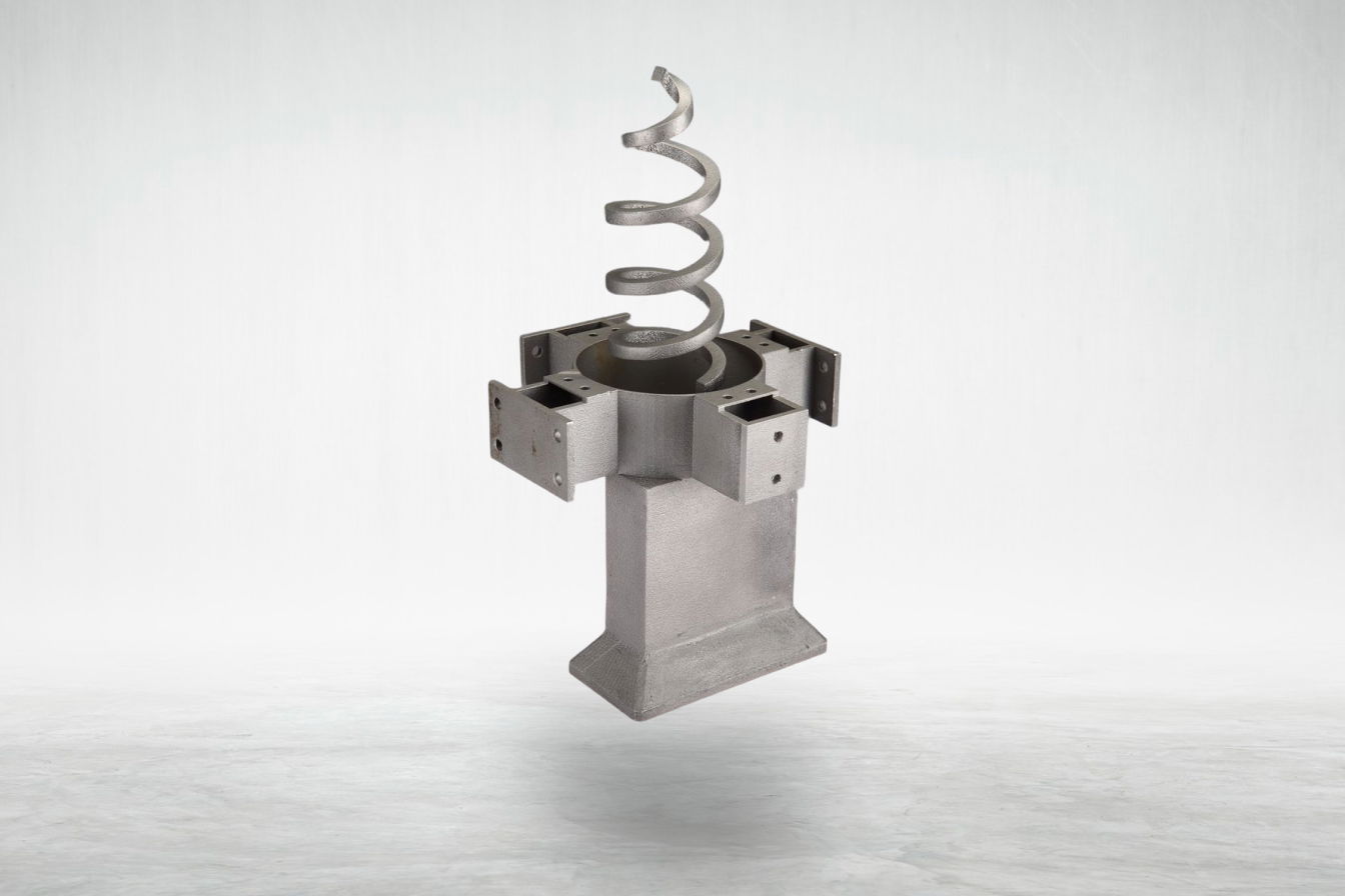 Antenna Integrated <span><br>Helix Feed</br></span> Antenna Integrated <span><br>Helix Feed</br></span>